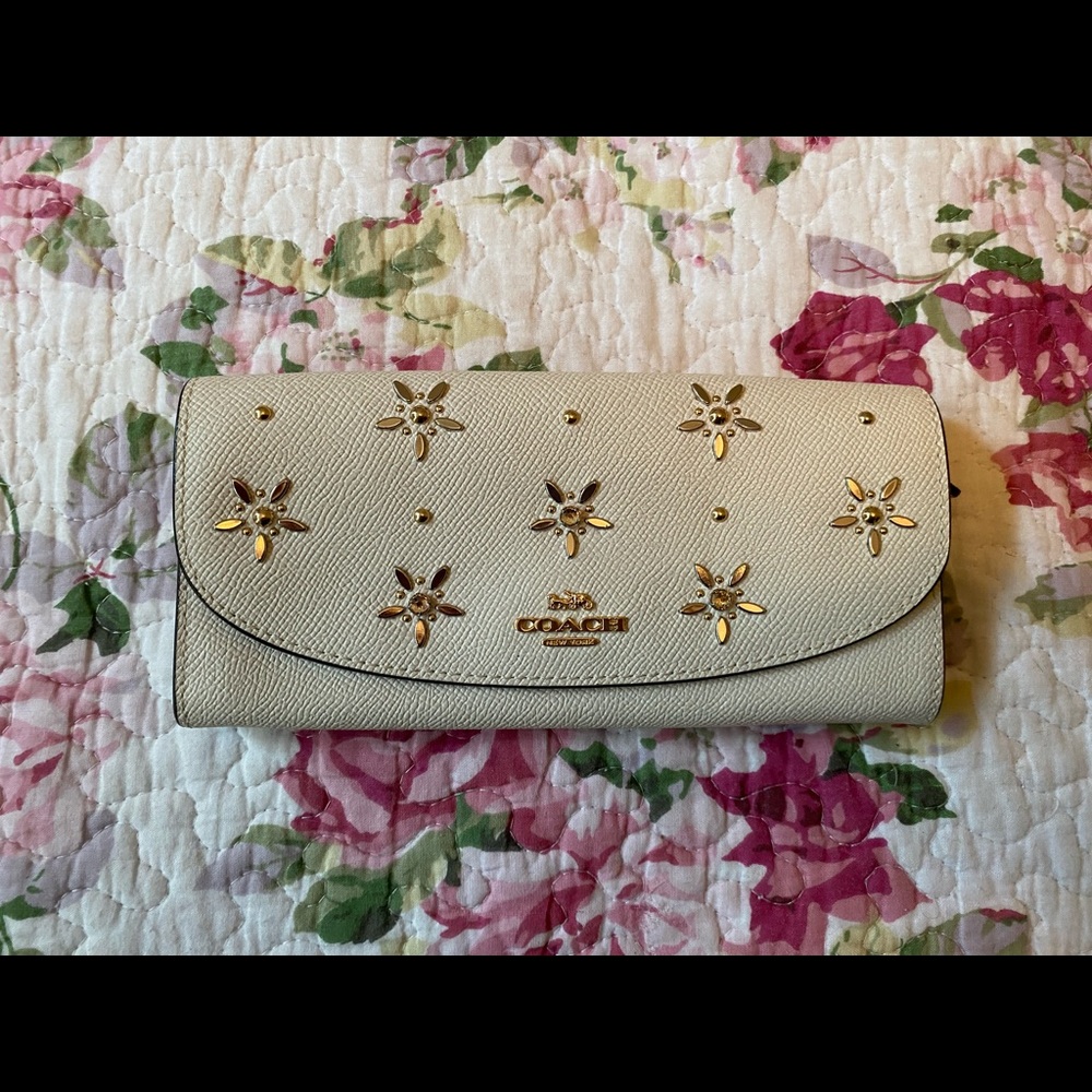 Coach white wallet